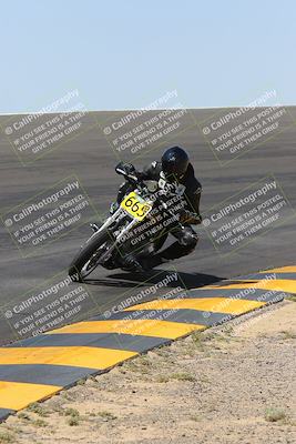 media/Apr-14-2023-Apex Assassins (Fri) [[6bc7254b18]]/Racer 2/Session 3 (Bowl)/